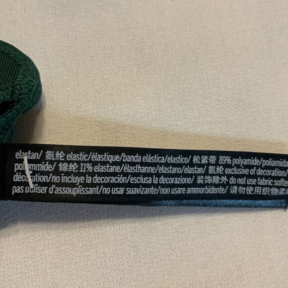 Pink Victoria's Secret Size XS ultimate lightly lined bralette/sports bra - Picture 5 of 7